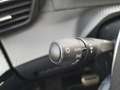Peugeot 2008 GT / EAT8 Gris - thumbnail 27