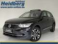 Volkswagen Tiguan 2.0 TDI DSG United AHK Standhzg PANO IQ-Matrix ACC Zwart - thumbnail 1