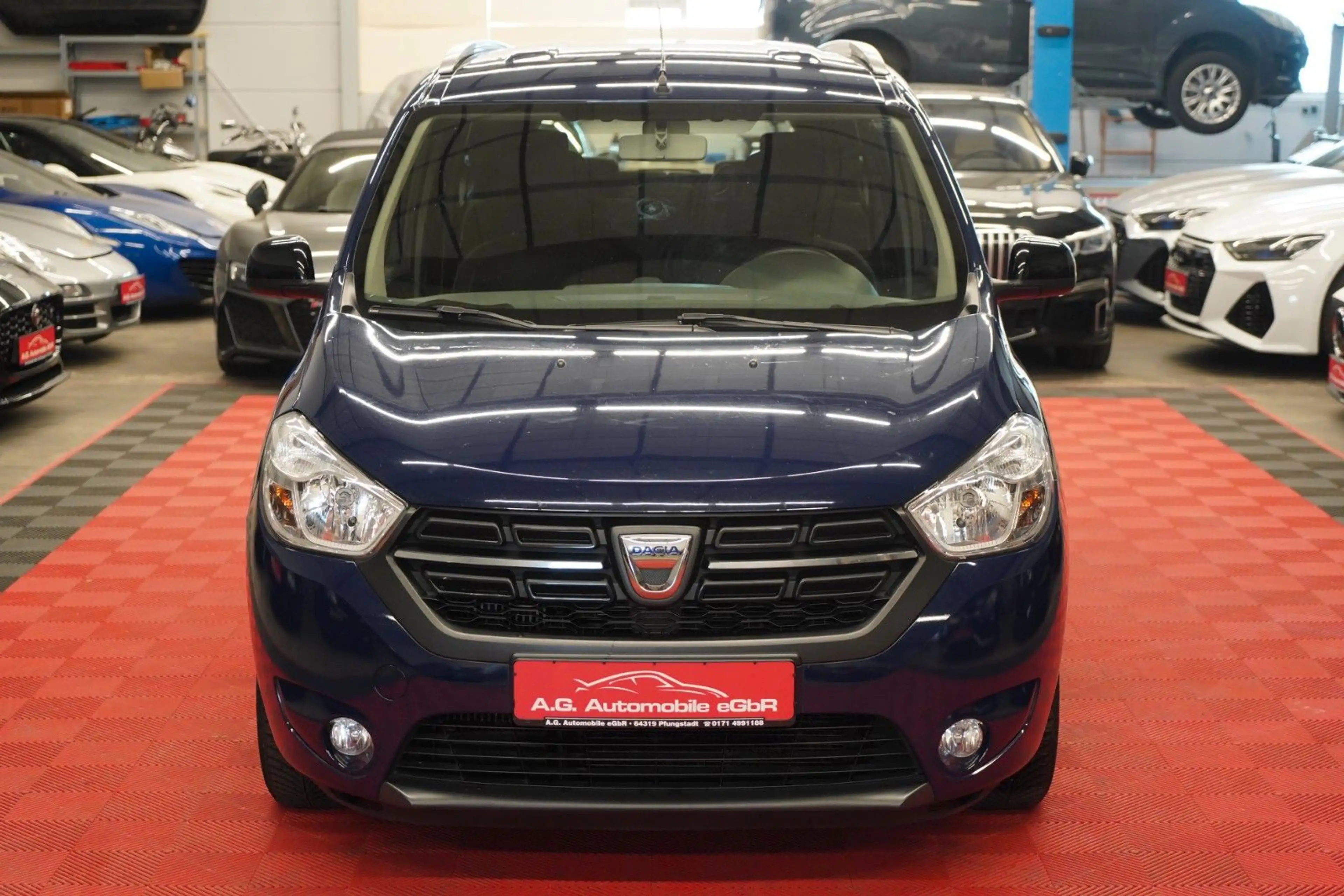Dacia Lodgy 1.3 TCE Comfort 7Sitzer*1.Hand*Unfallfrei* — photo 2