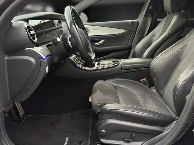 Mercedes-Benz E-Class view 14