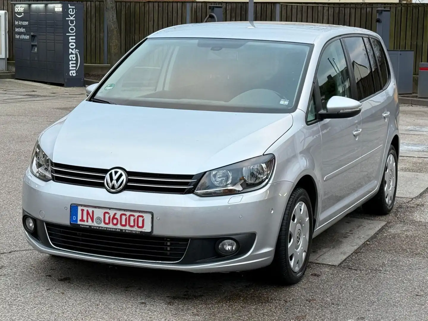 Volkswagen Touran Comfortline BMT Autoparken PDC 1.Hand Argent - 2