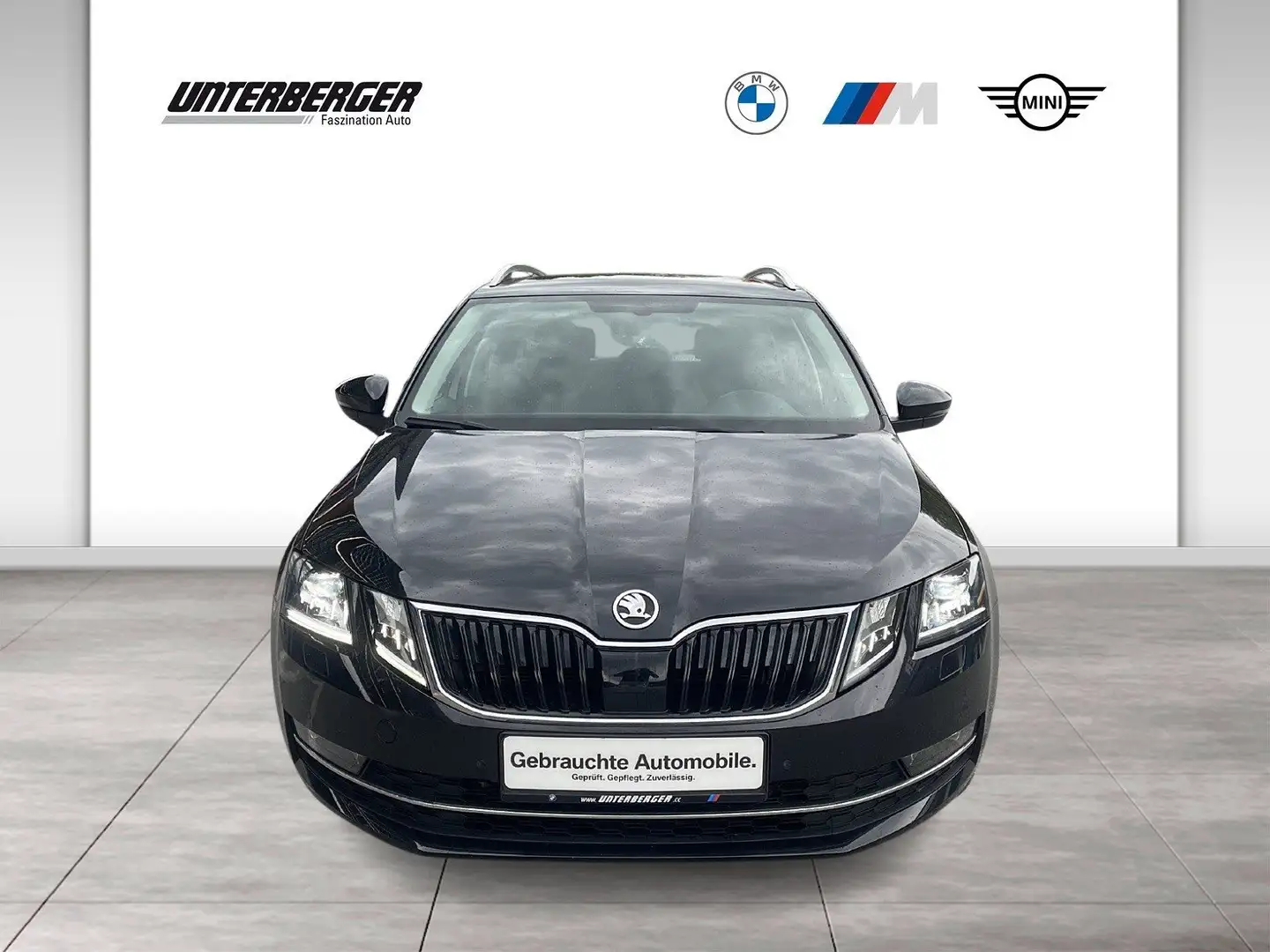 Skoda Octavia Octavia Combi 2,0 Schwarz - 2