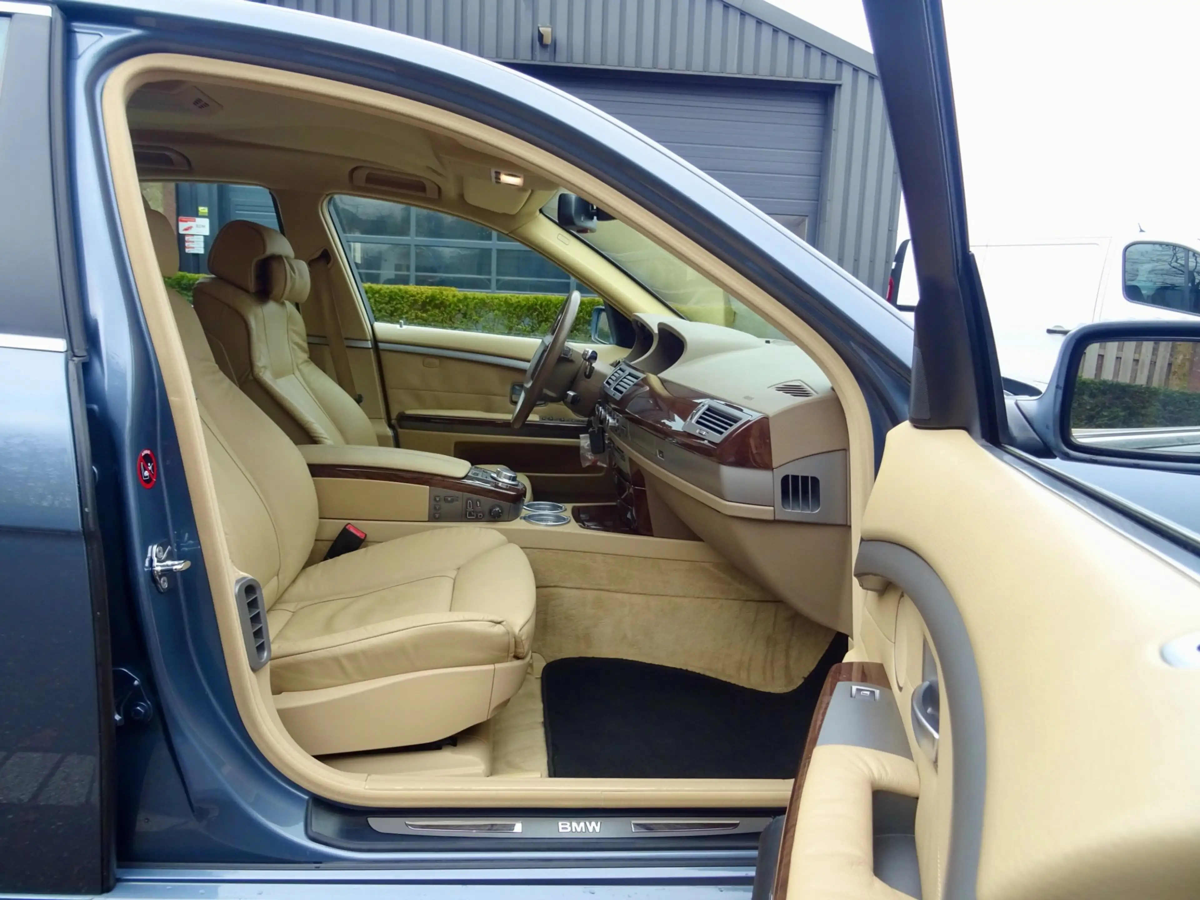 BMW 740 7-serie 740i High | Origineel NL | NIEUW-STAAT! | — photo 22