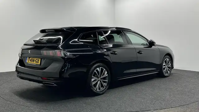 Peugeot 508 SW view 5