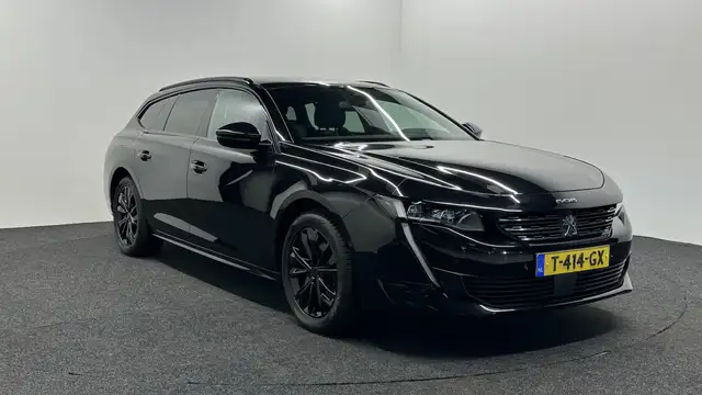 Peugeot 508 view 3