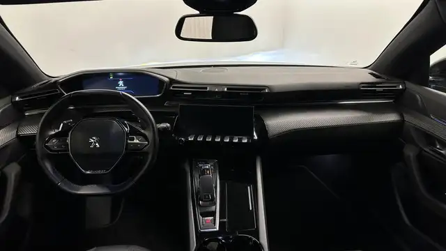 Peugeot 508 SW view 2