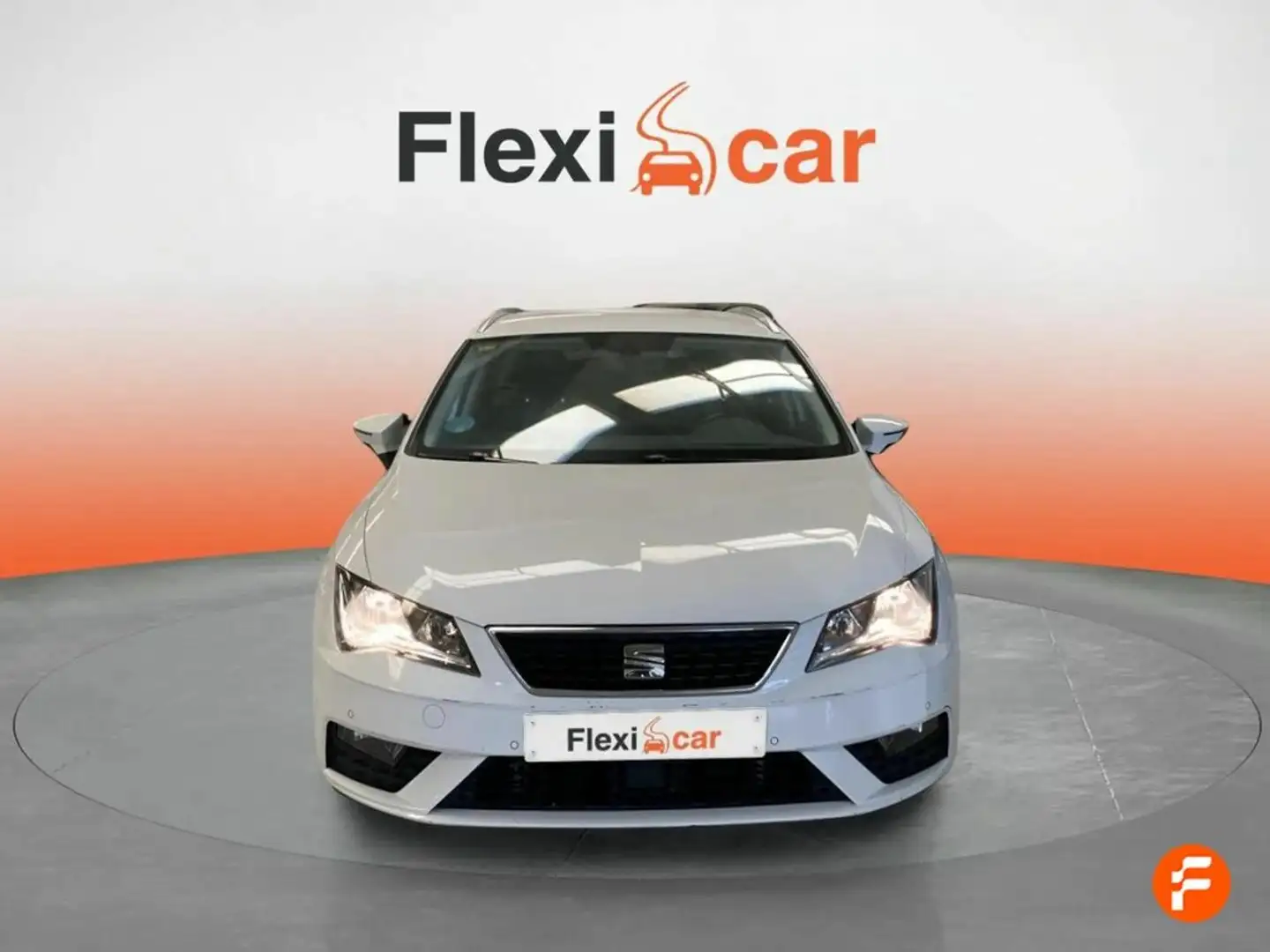 SEAT Leon ST 1.6TDI CR S&S Style 115 Amarillo - 2