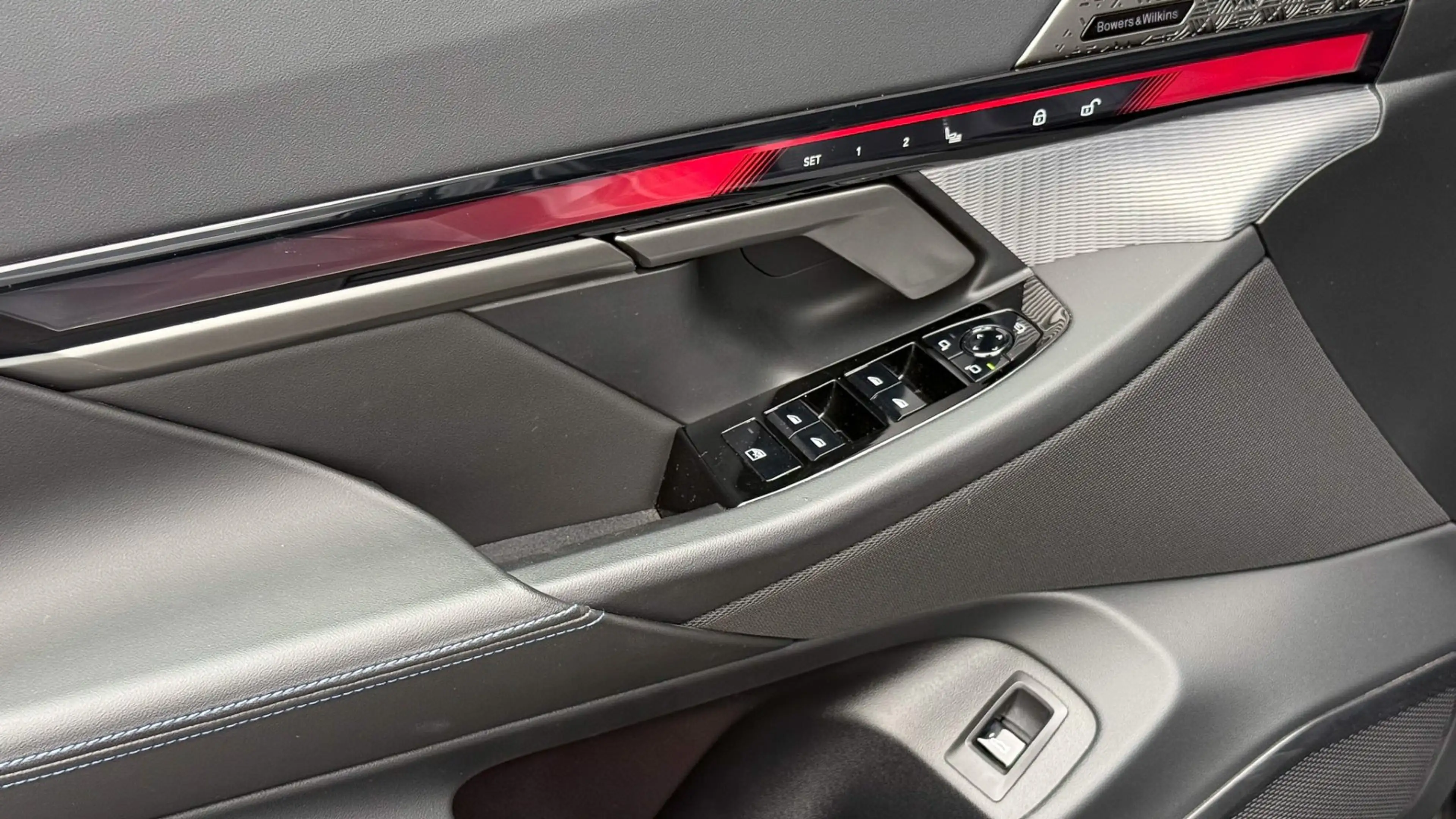 BMW 540 d xDrive M-Sportpaket Pro — photo 12
