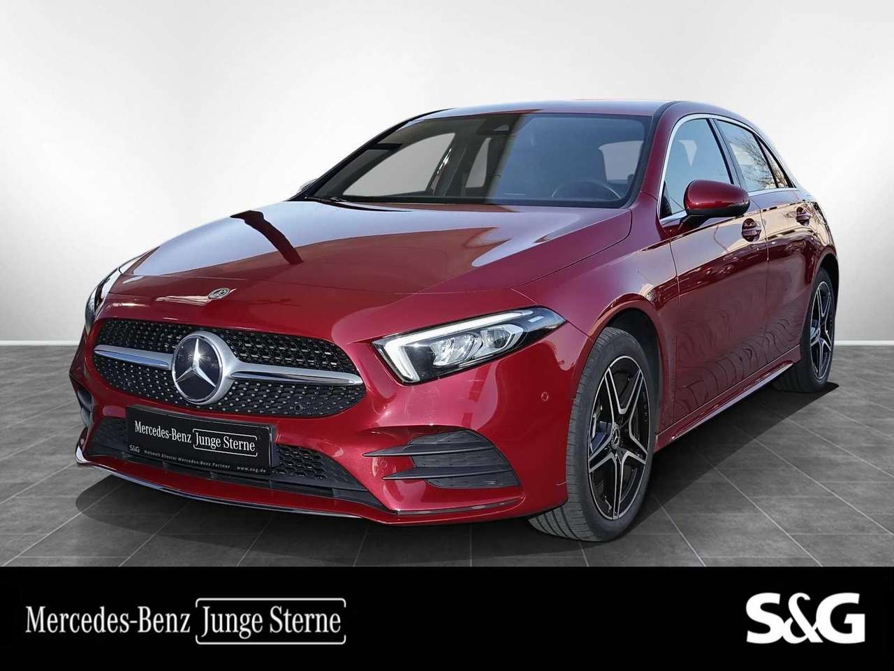 Mercedes-Benz A 250 2022 — e AMG KAMERA+SPURHALTE+MBUX+CARPLAY+LED+18