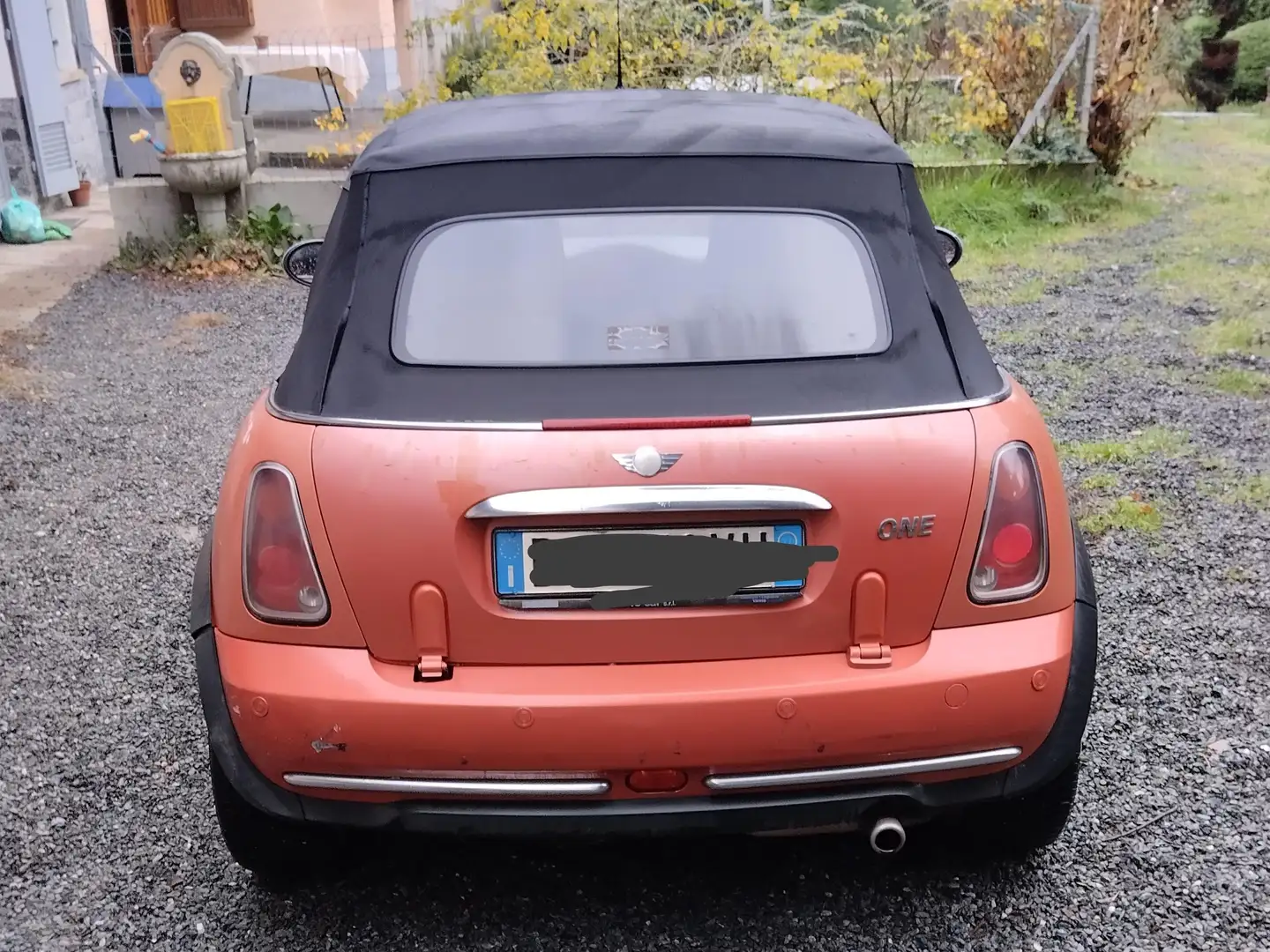 MINI One Cabrio Mini One Cabrio Orange - 2