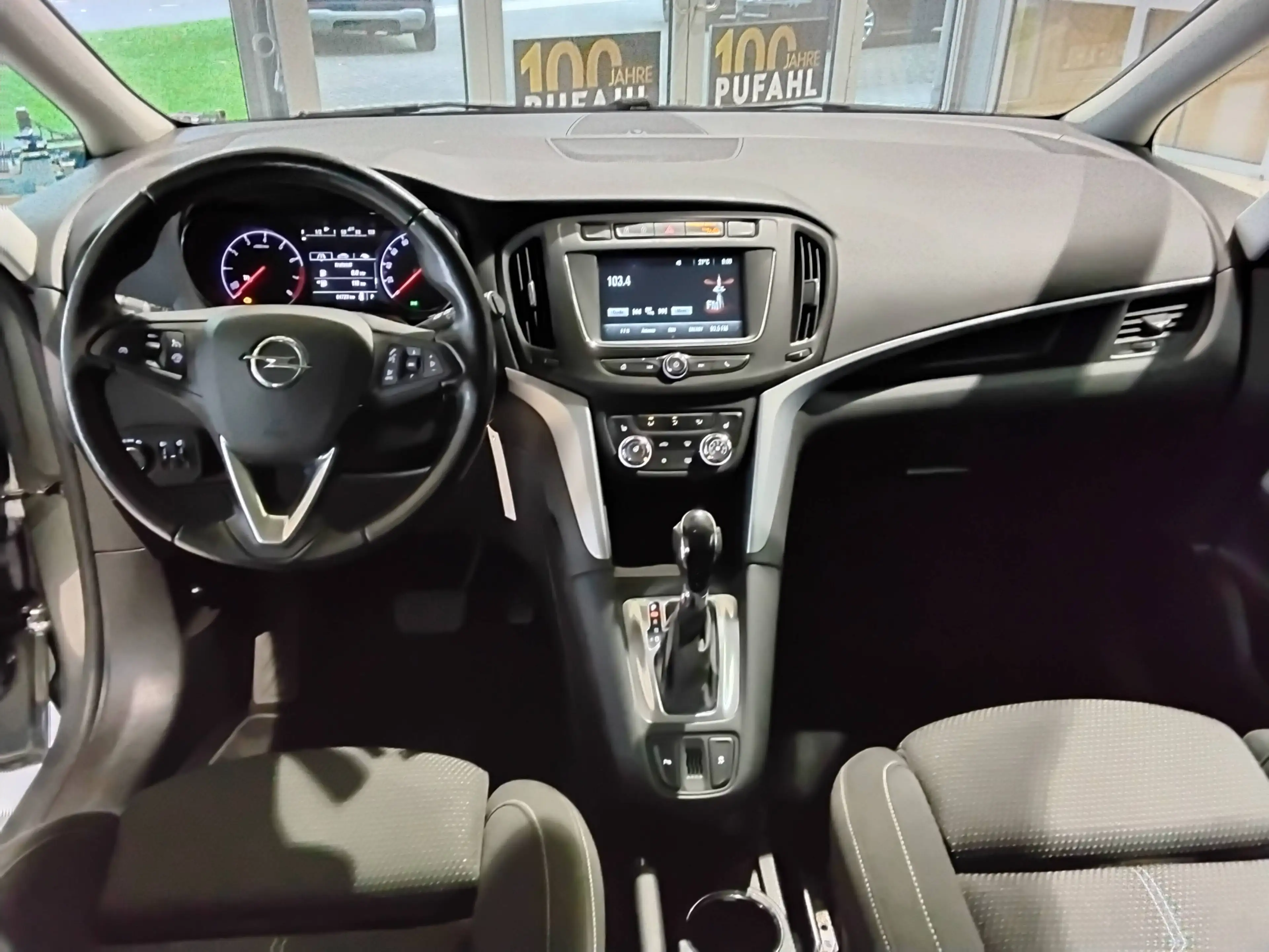 Opel Zafira Tourer Zafira Tourer wenig KM vom Opel Partner — photo 7