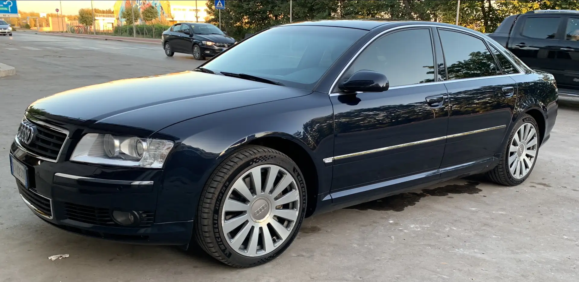 Audi A8 A8 D3 del 2005 TDI 4.0 V8  quattro tiptronic Bleu - 1