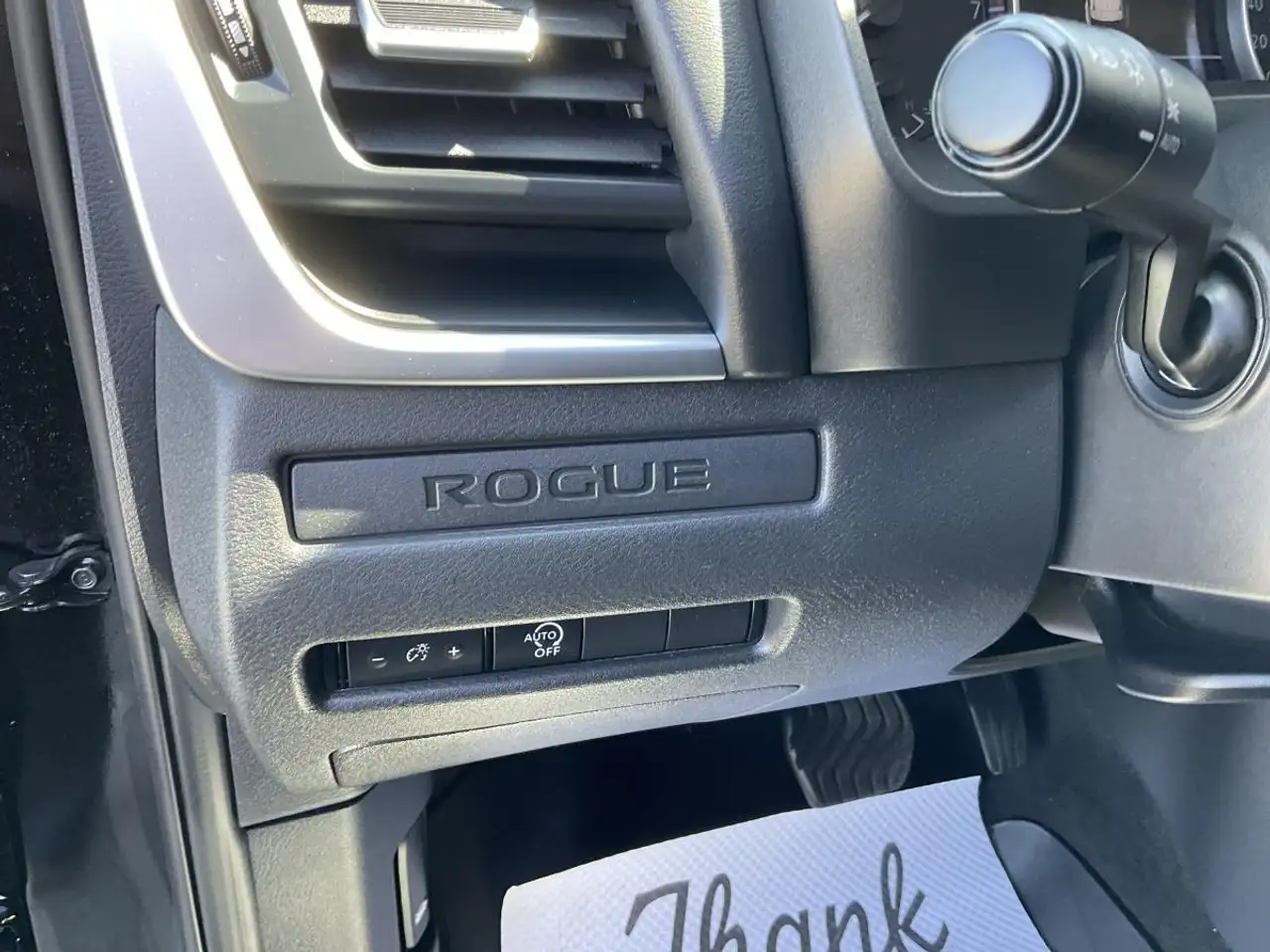 Nissan Rogue photo Nissan Rogue