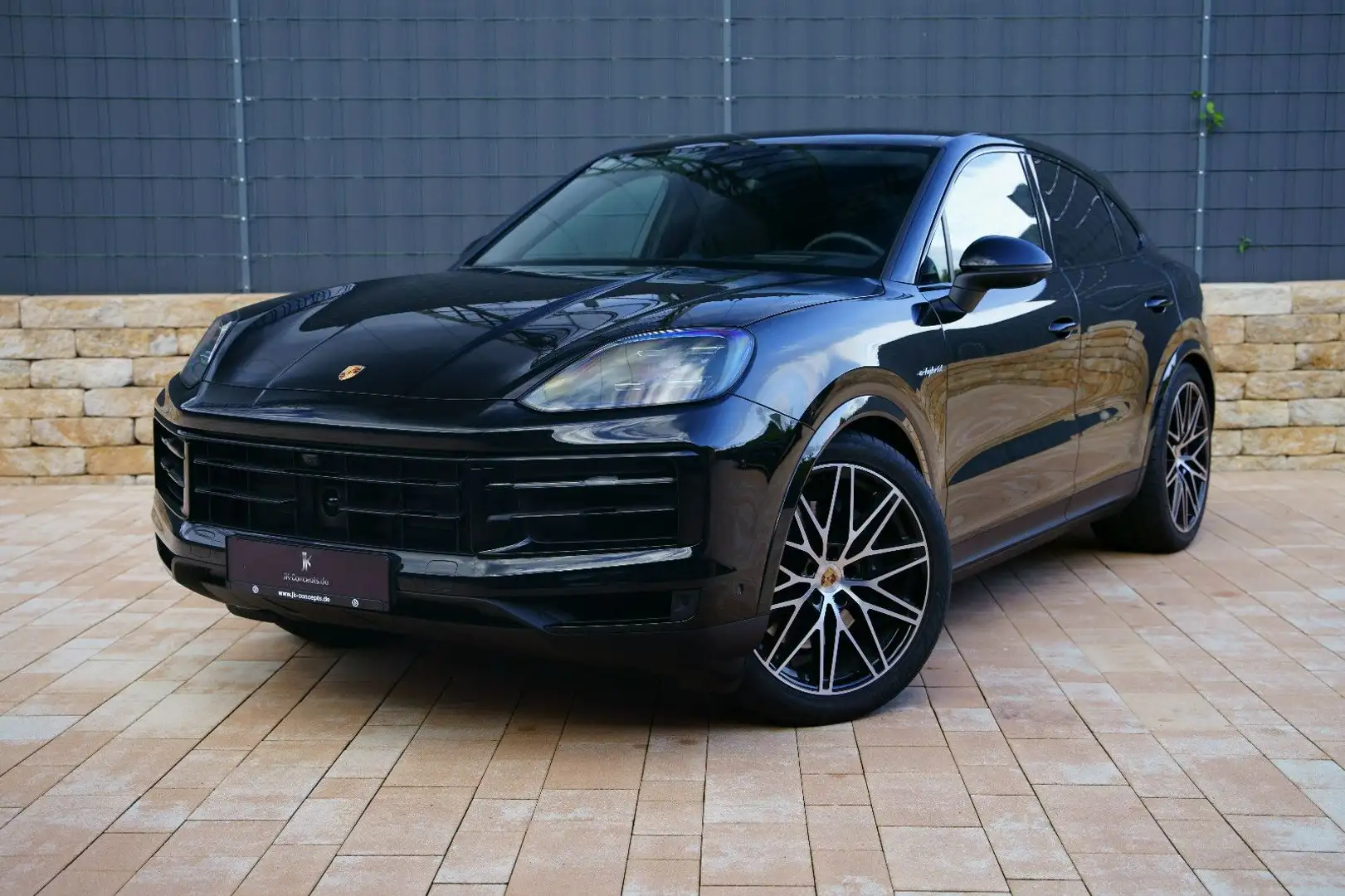 Porsche Cayenne Coupe E-Hybrid *P-DISPLAY*HEADUP*18W*ACC Schwarz - 2