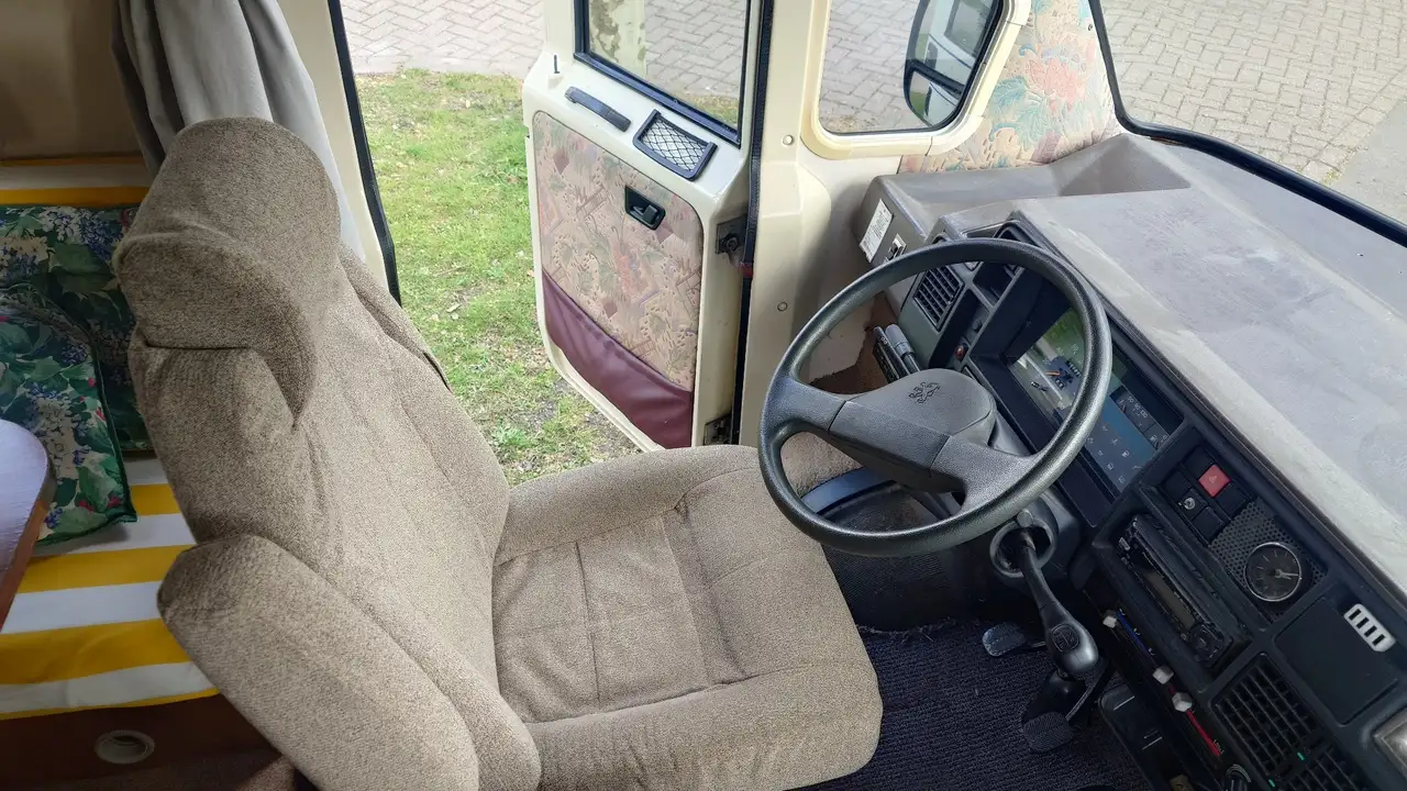 Peugeot J5 Pilote Galaxy 86MX, foto 11