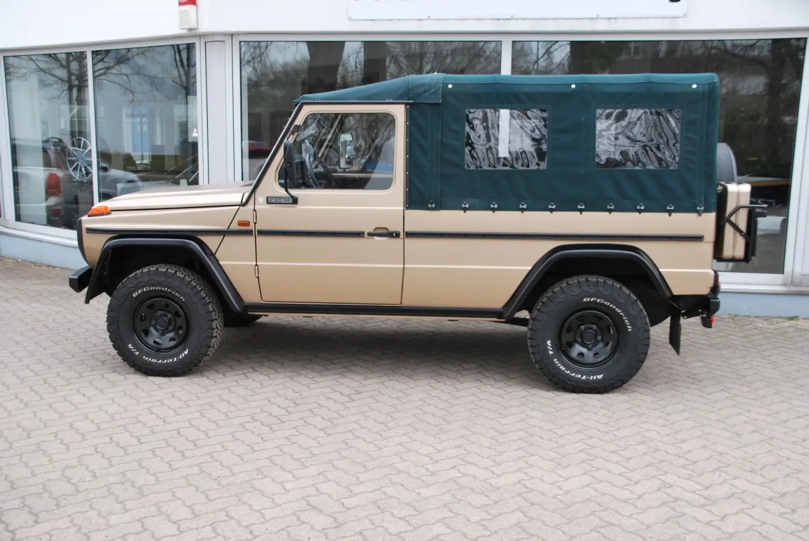 Mercedes-Benz G 230 Puch Zustand 1+ Marrón - 1