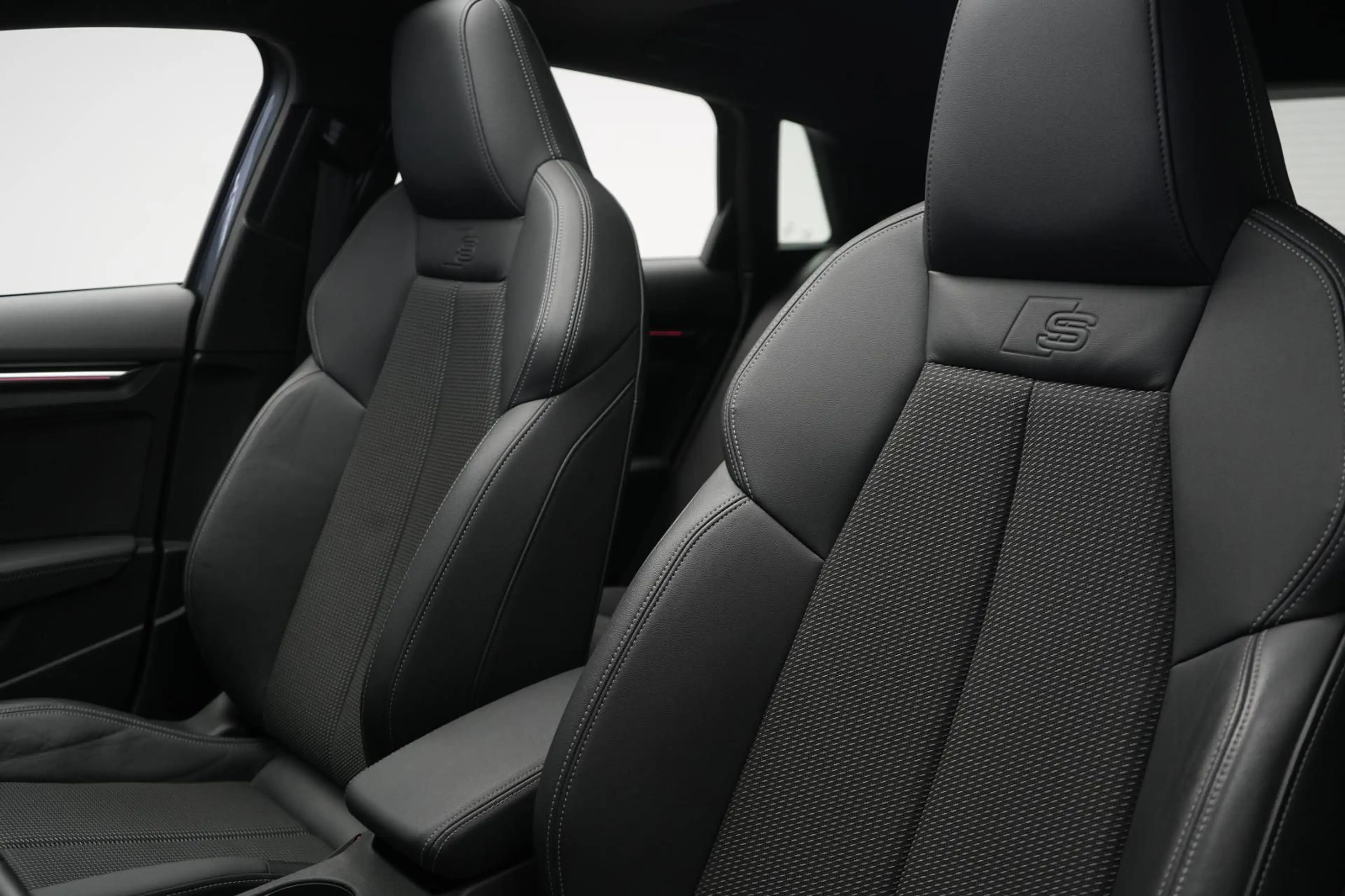 Audi A3 35 TFSI Sportback S tronic S line ACC/Virtual — photo 11