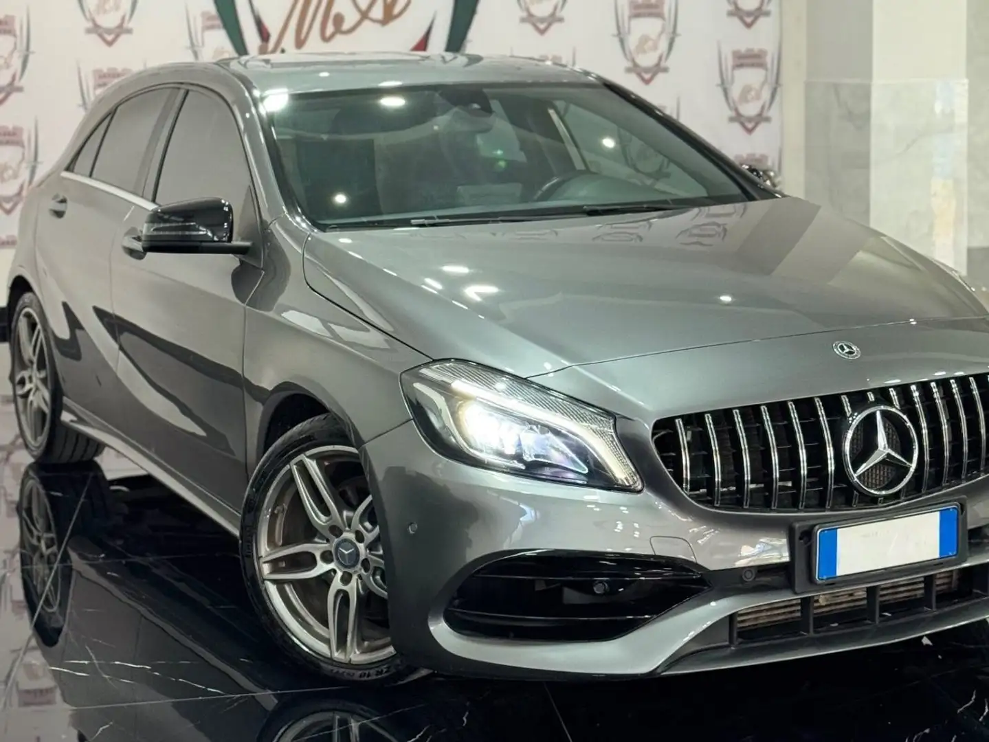 Mercedes-Benz A 160 Classe A Premium plus auto my16 Grigio - 2