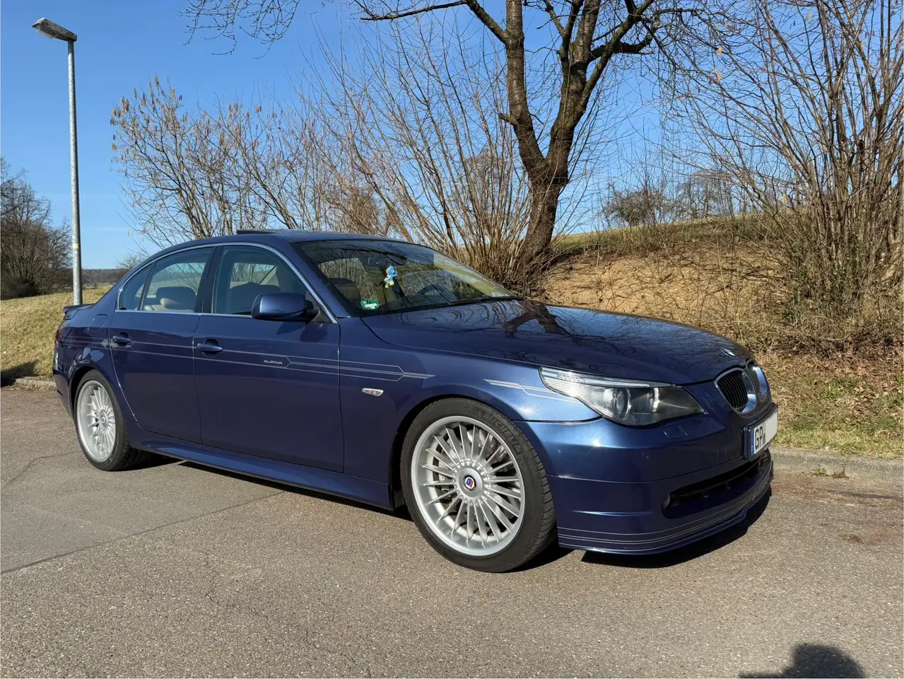 BMW 545