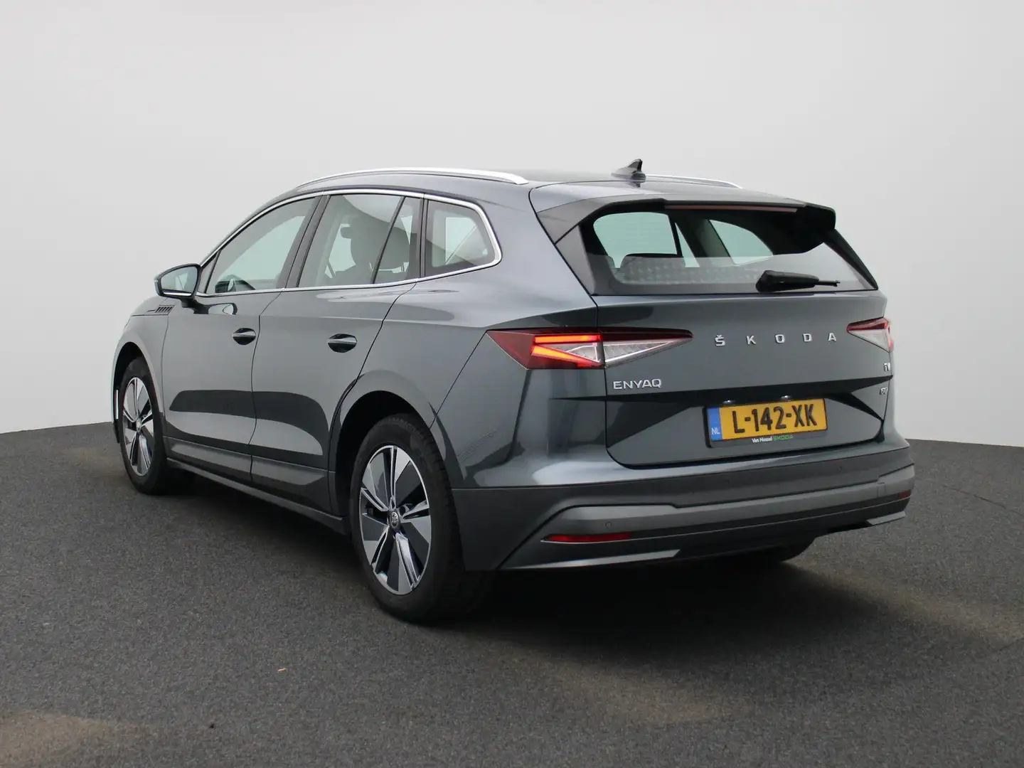 Skoda Enyaq iV 60 | NAVIGATIE | APPLE CARPLAY | CLIMATE CONTRO Grijs - 2
