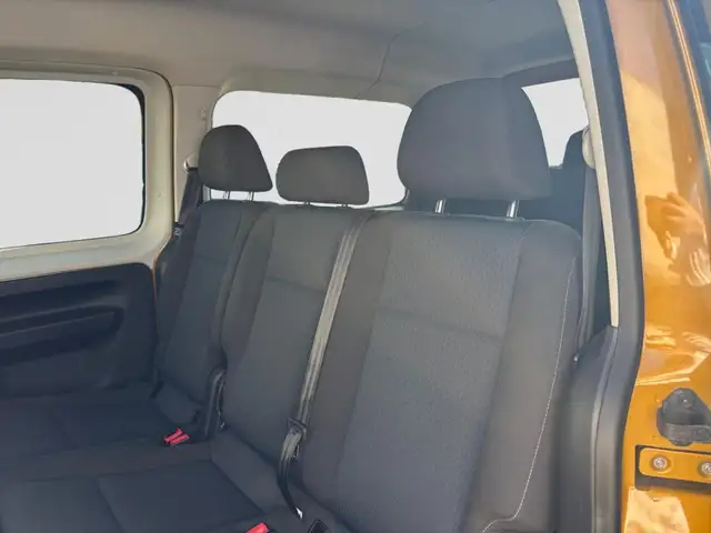 Volkswagen Caddy view 7