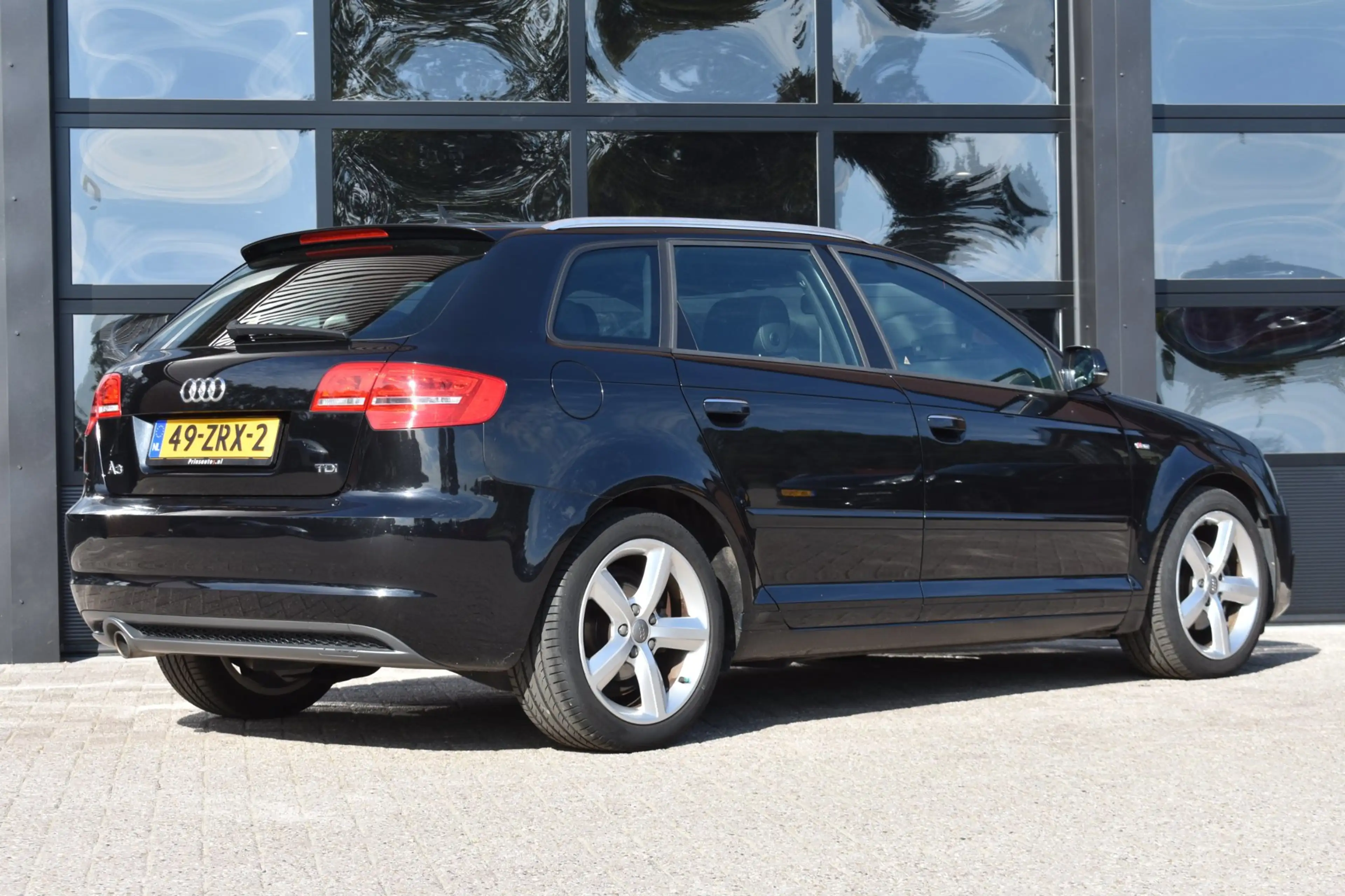 Audi A3 Sportback 1.6 TDI S Edition '13 Xenon Clima Navi C — photo 3