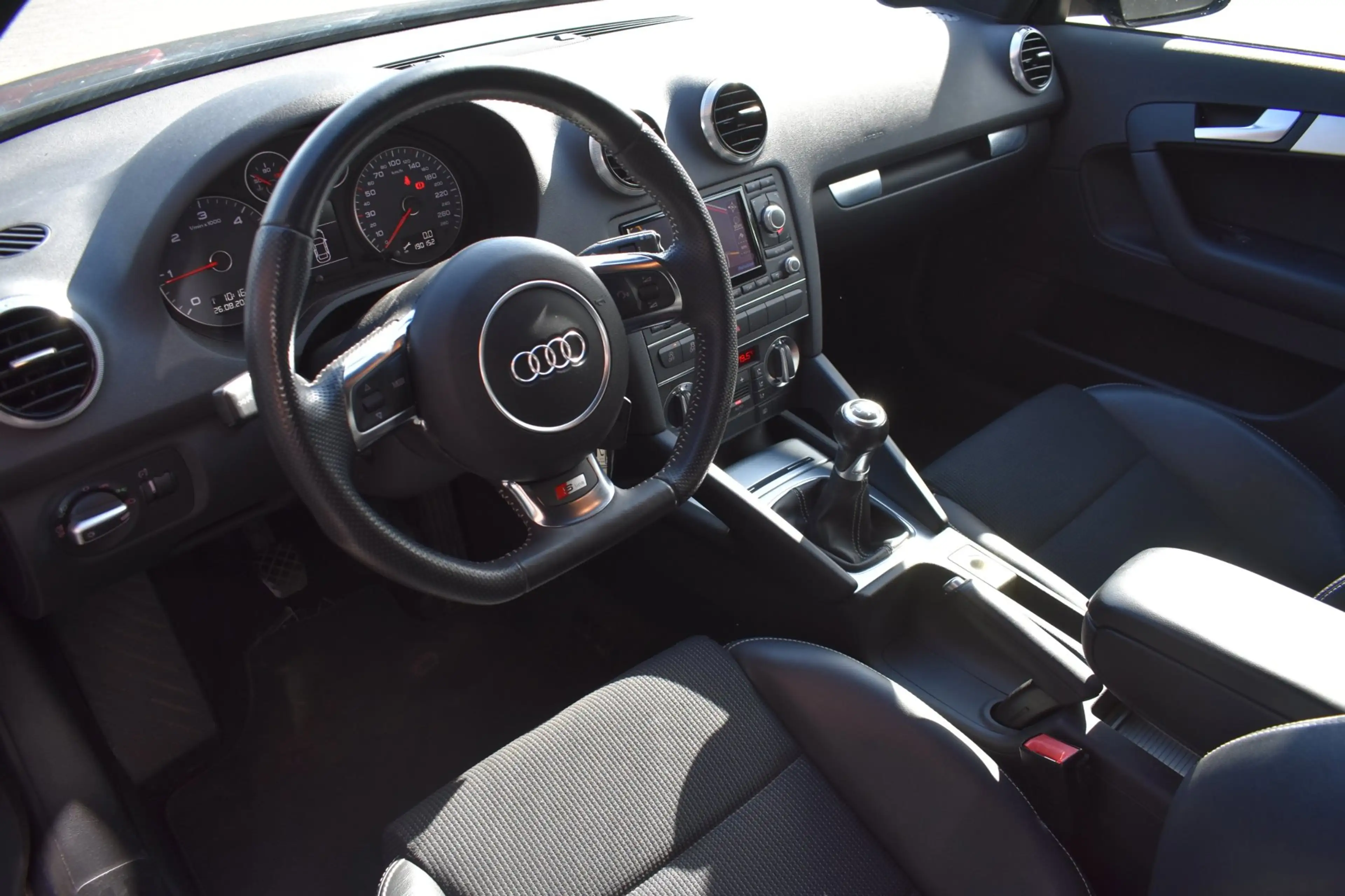 Audi A3 Sportback 1.6 TDI S Edition '13 Xenon Clima Navi C — photo 12