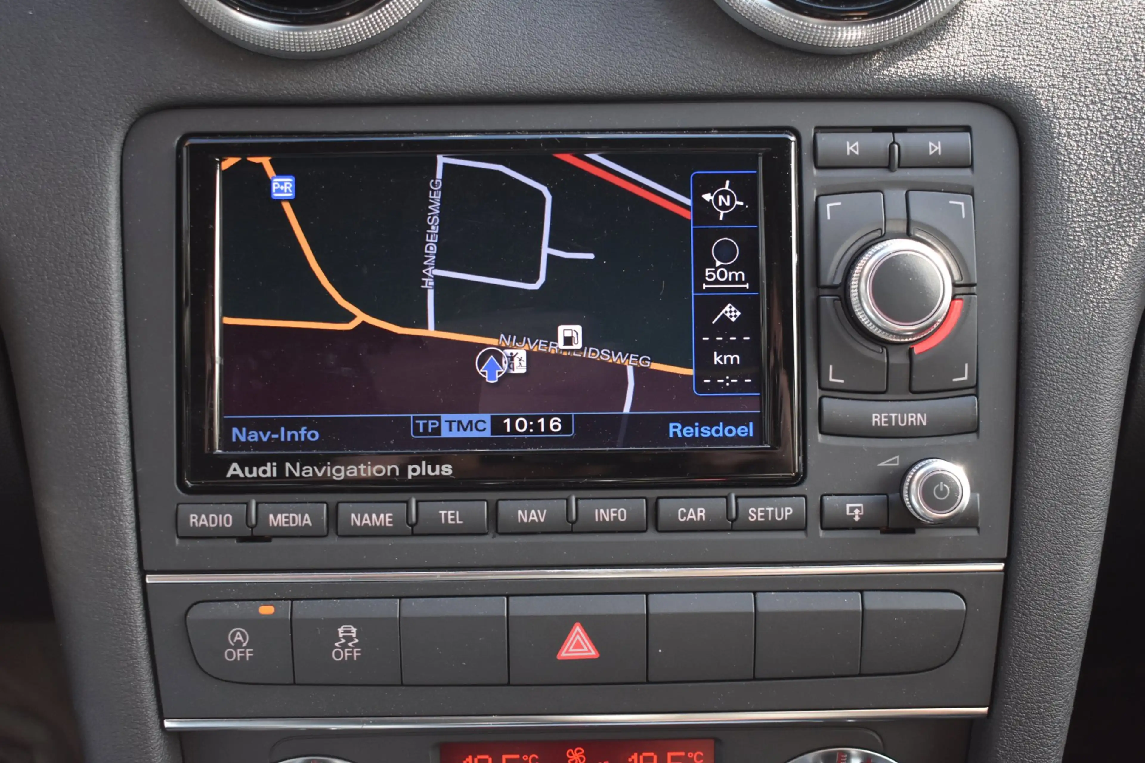 Audi A3 Sportback 1.6 TDI S Edition '13 Xenon Clima Navi C — photo 18