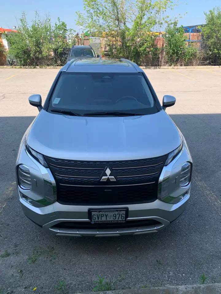 2025 Mitsubishi Outlander