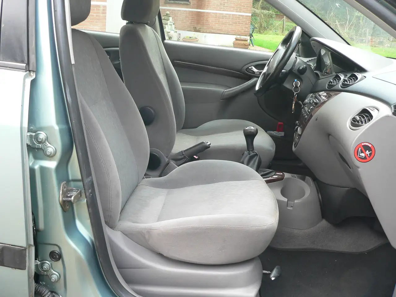 Ford Focus I 1998 5p 1.6i 16v Ghia, foto 9