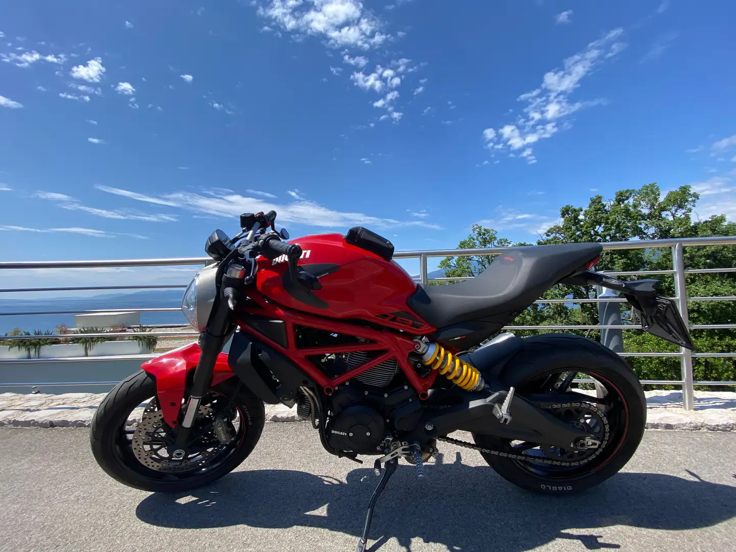 Ducati Monster 797 Rot - 1