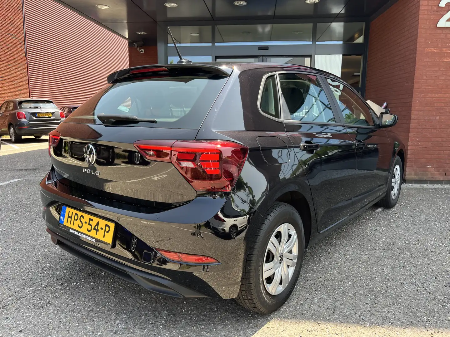 Volkswagen Polo 1.0 Comfortline // FULL LED // CRUISE // CARPLAY / Zwart - 2