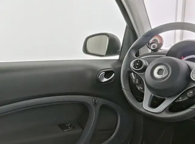 Smart Fortwo view 10