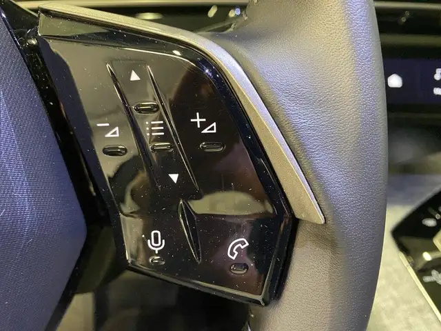 Peugeot 5008 view 13
