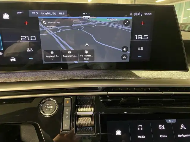 Peugeot 5008 view 10