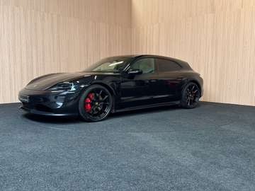 Taycan GTS Sport Turismo| FULL BLACK&FULL OPTIONS