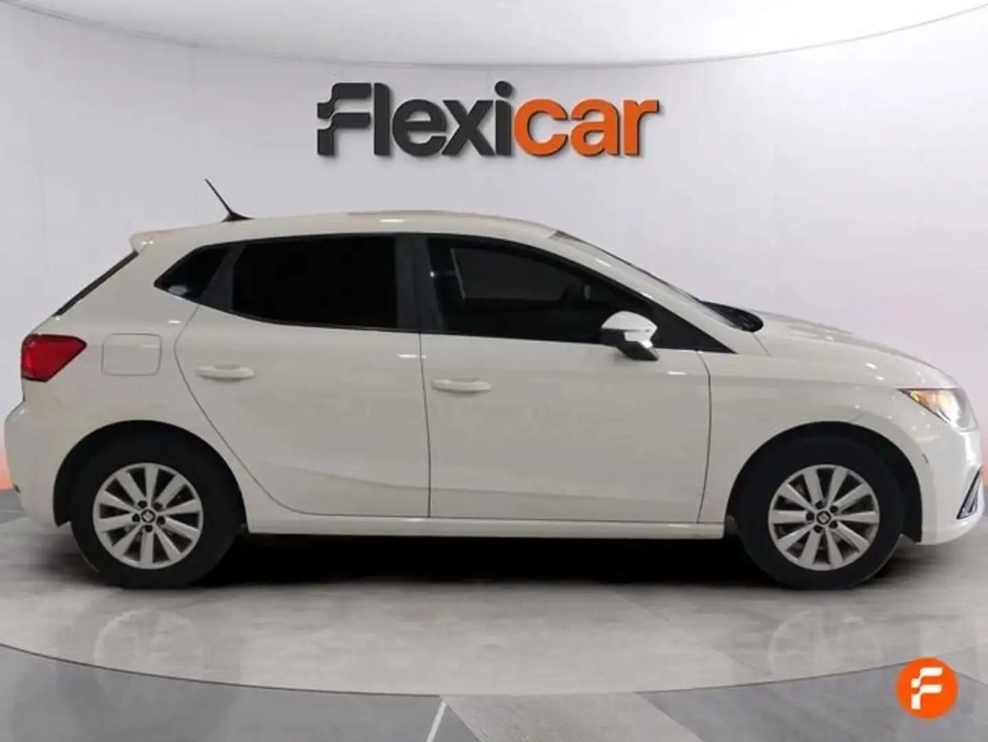 SEAT Ibiza 1.0 TSI S&S Style 110 Blanco - 2