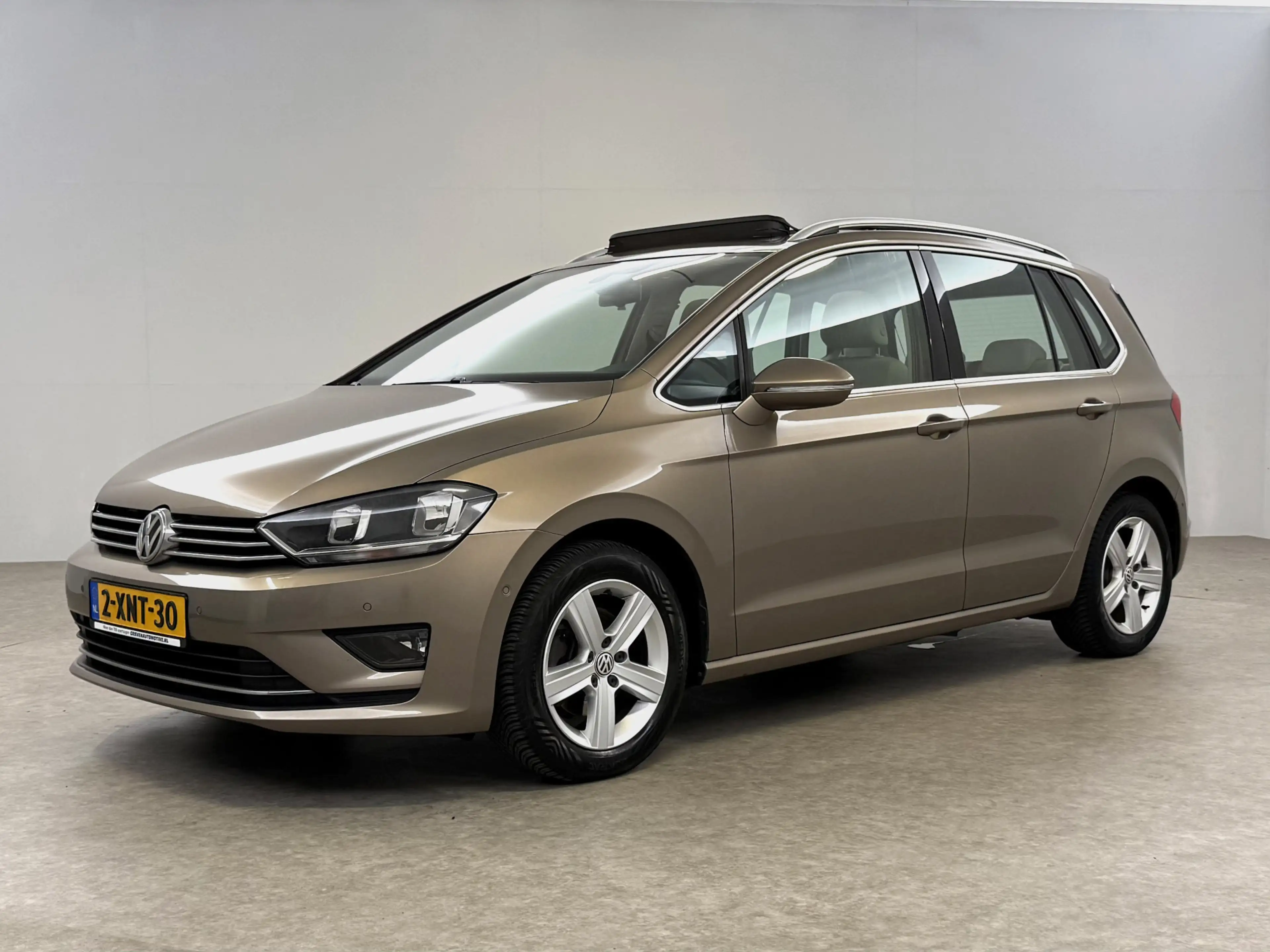 Volkswagen Golf Sportsvan 1.2 TSI Highline | Pano | Clima | Camera | Cruise — photo 7