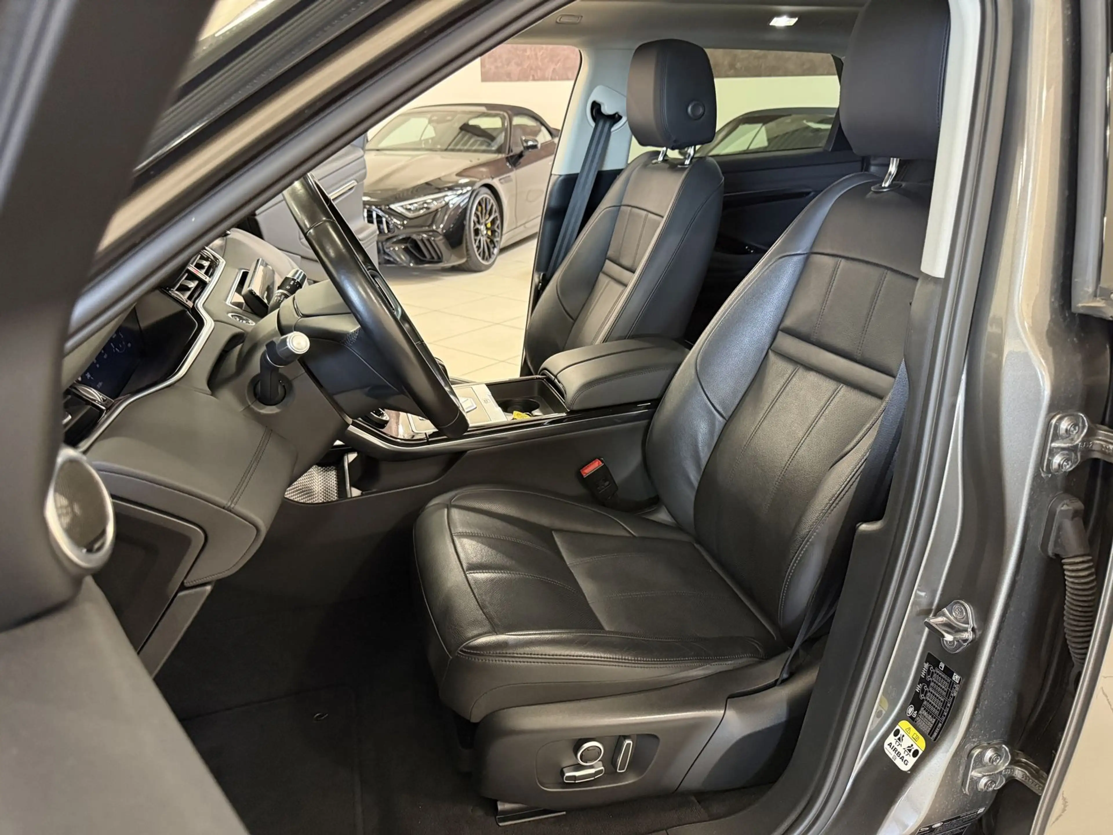 Land Rover Range Rover Evoque SE *Pano-360°-Leder-AHK-ACC* — photo 11