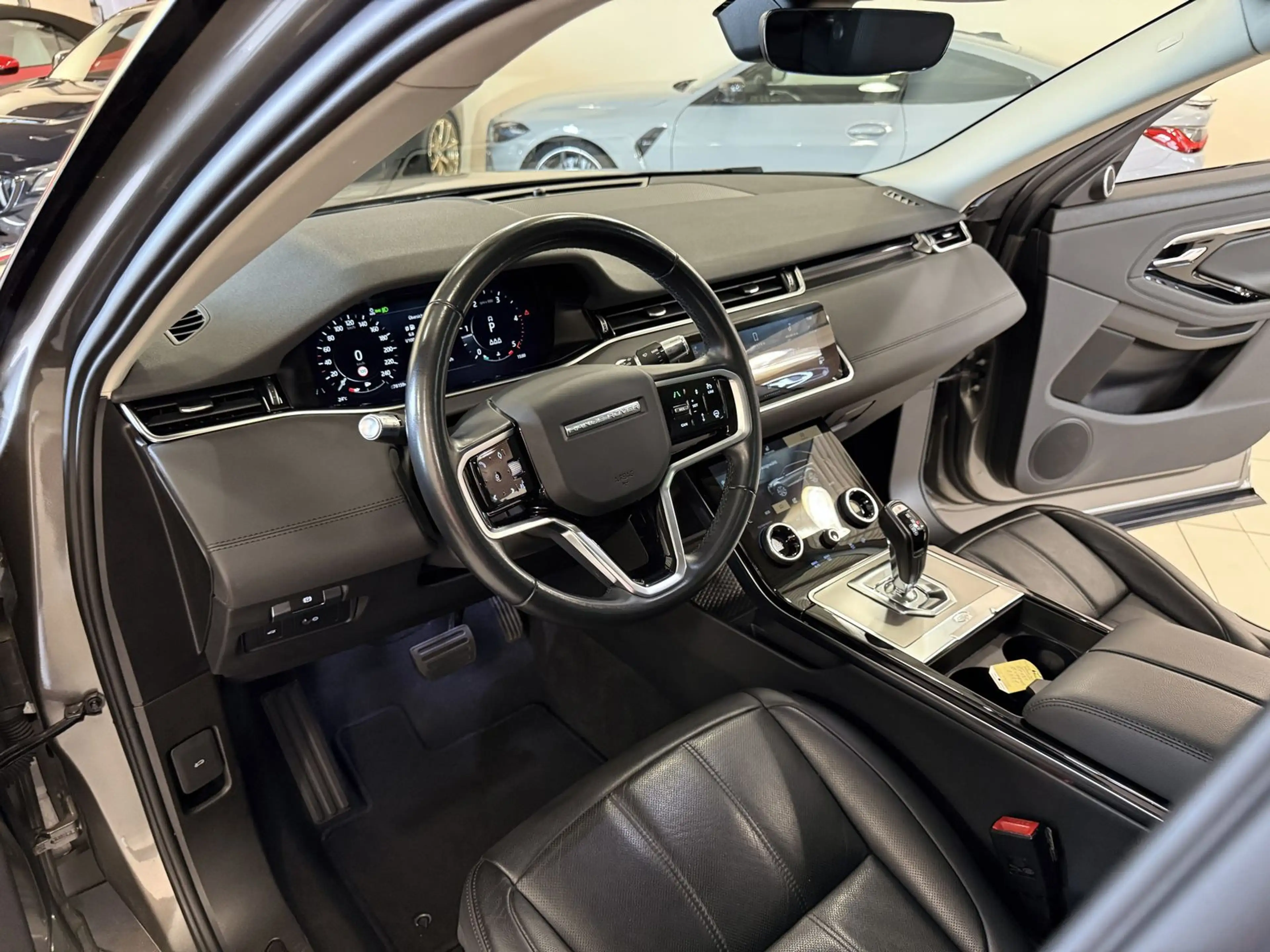 Land Rover Range Rover Evoque SE *Pano-360°-Leder-AHK-ACC* — photo 12