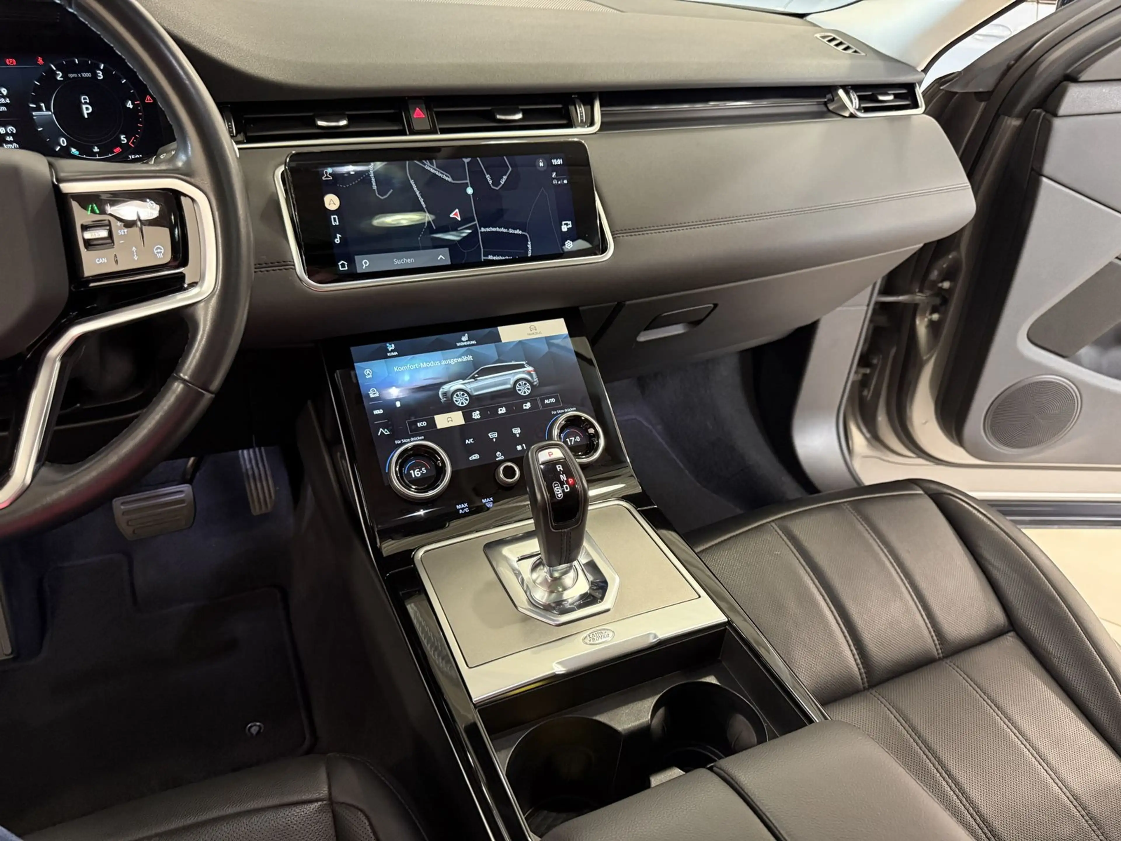Land Rover Range Rover Evoque SE *Pano-360°-Leder-AHK-ACC* — photo 13
