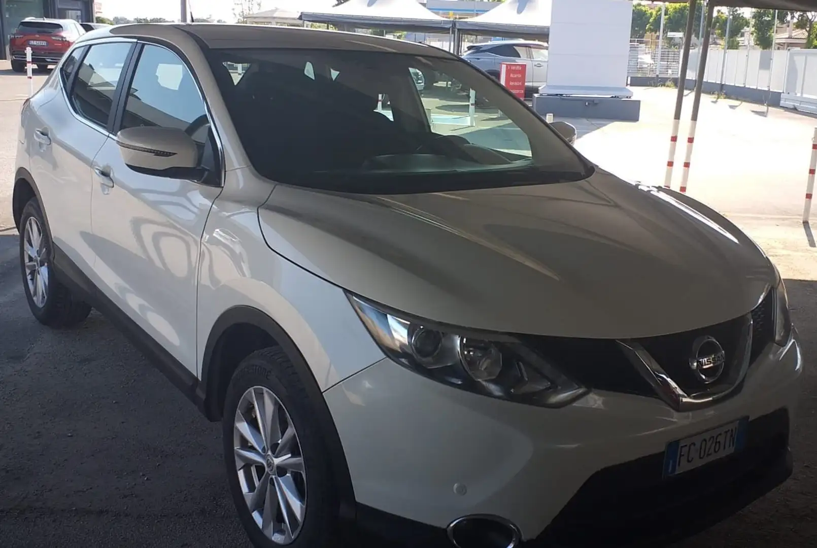Nissan Qashqai 1.5 dci Acenta 110cv E6 Bianco - 1