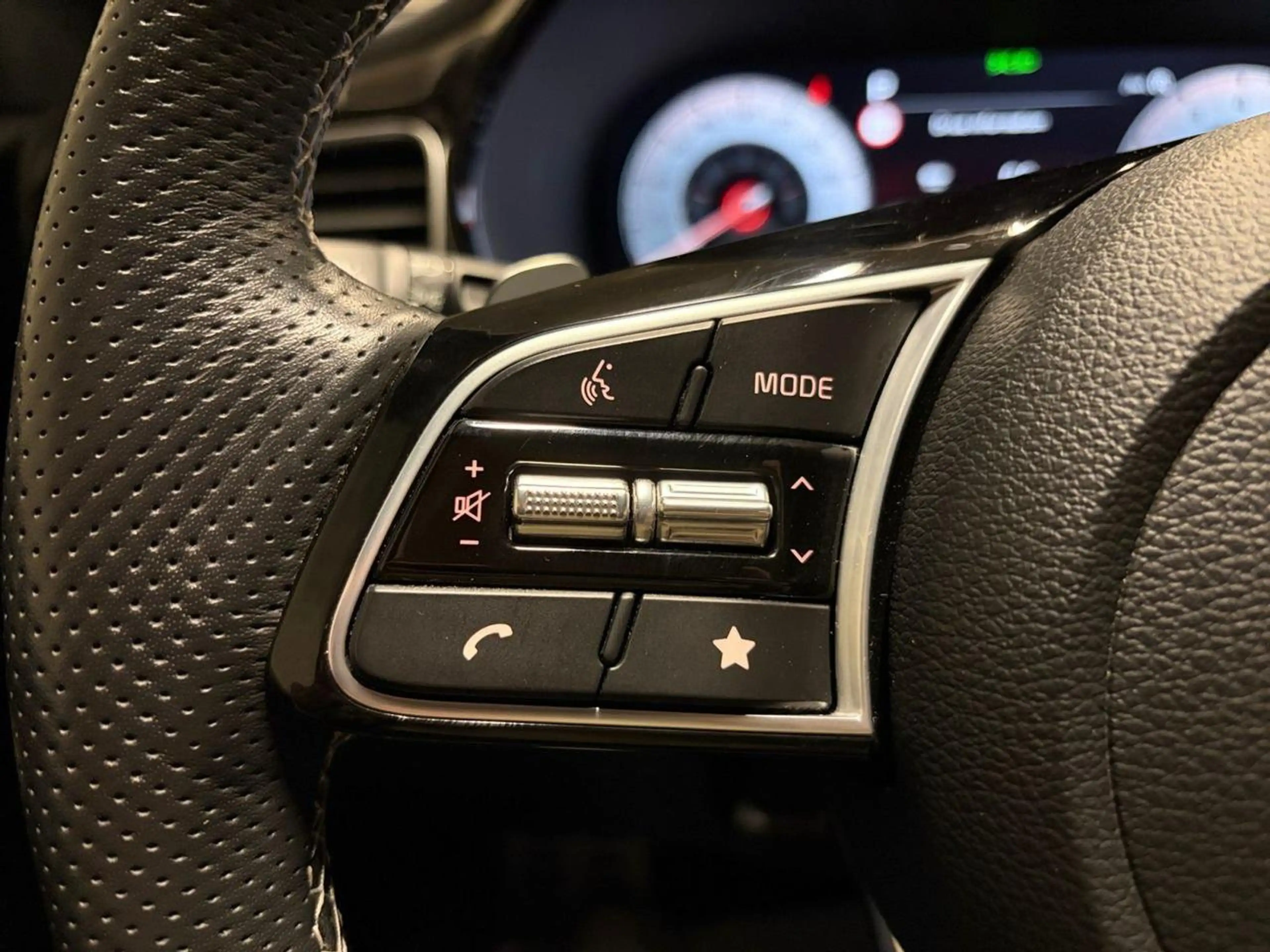 Kia Ceed / cee'd GT LINE 1.5ISG Auto *LED*TOIT OUVRANT* — photo 10
