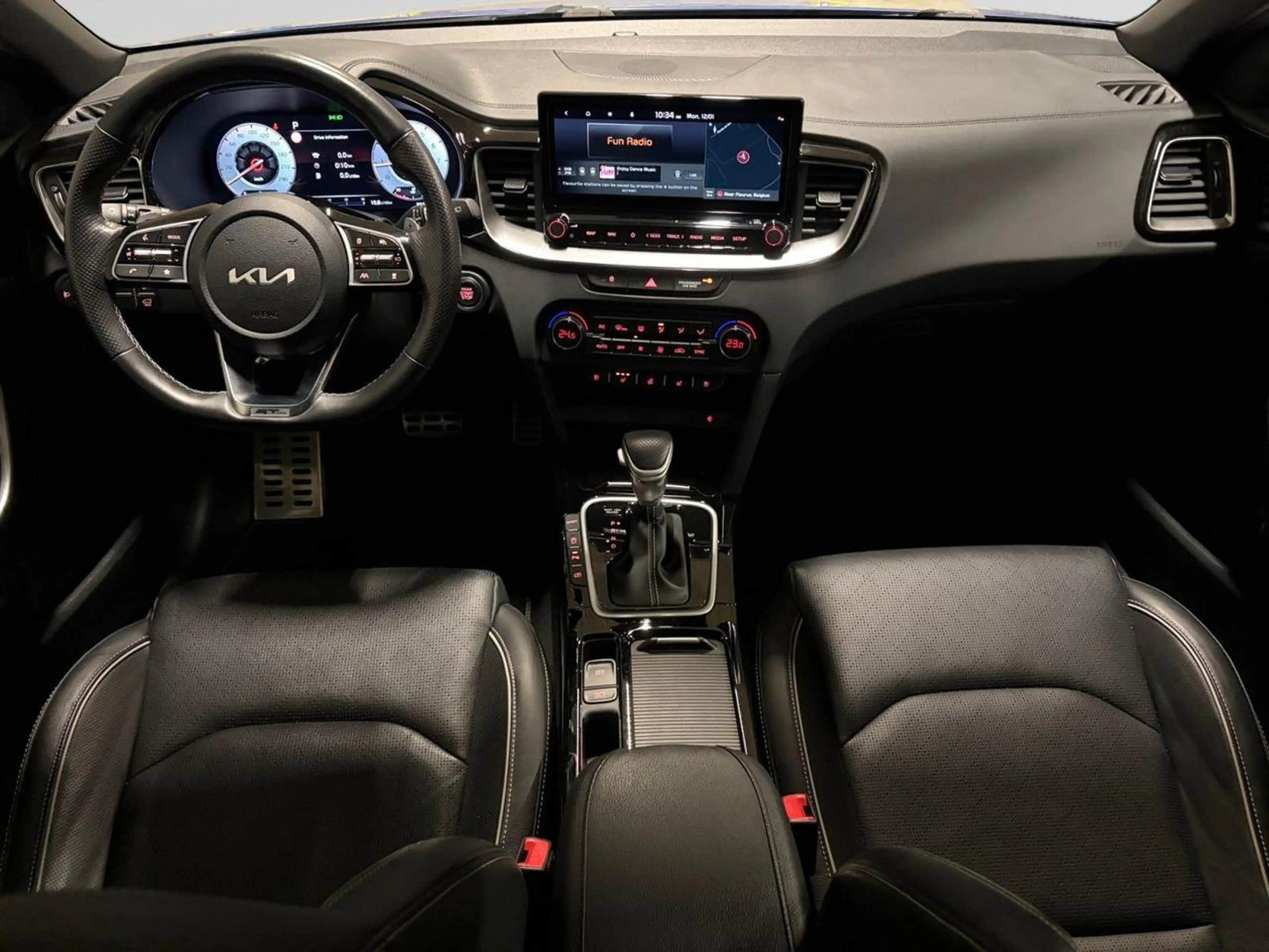 Kia Ceed / cee'd GT LINE 1.5ISG Auto *LED*TOIT OUVRANT* — photo 7