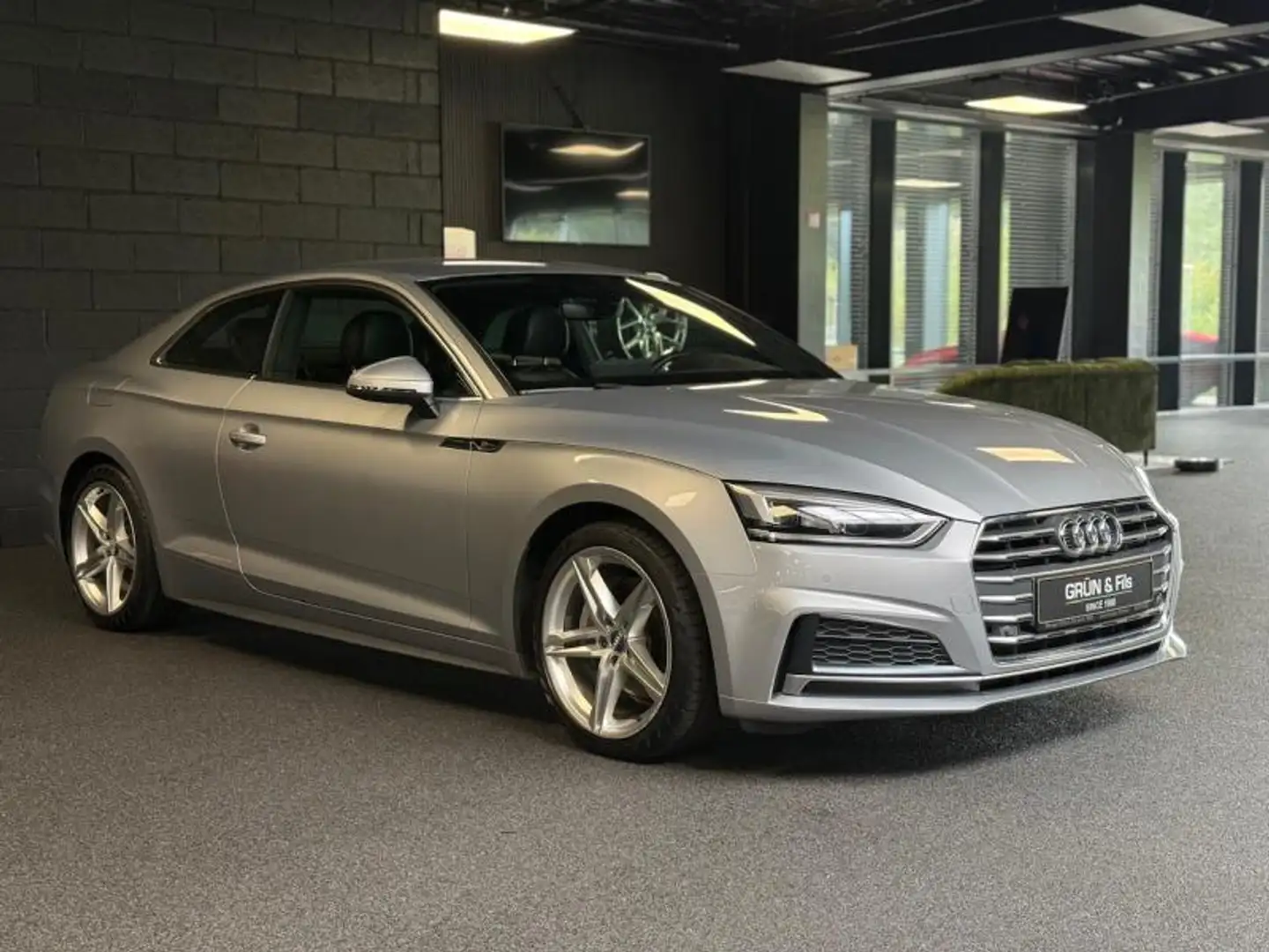 Audi A5 Coupe 2.0 TDI 190 S LINE Gris - 1
