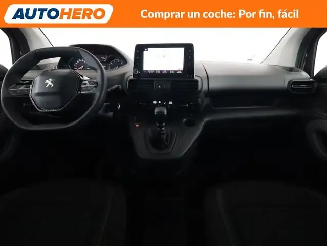 Peugeot Rifter view 13
