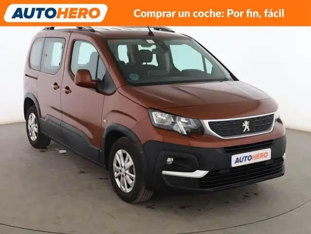 Peugeot Rifter view 8