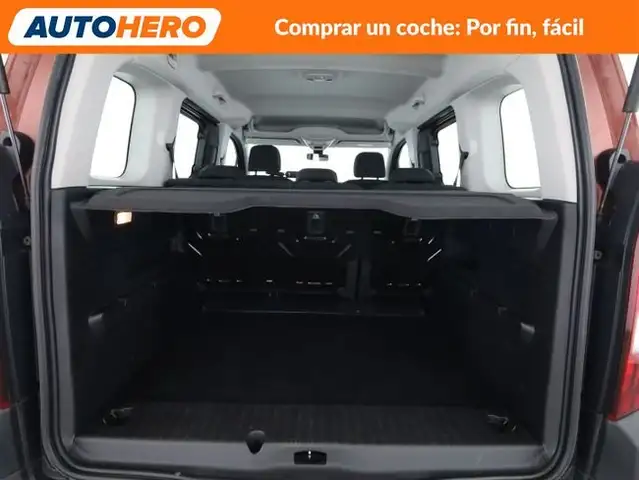 Peugeot Rifter view 18