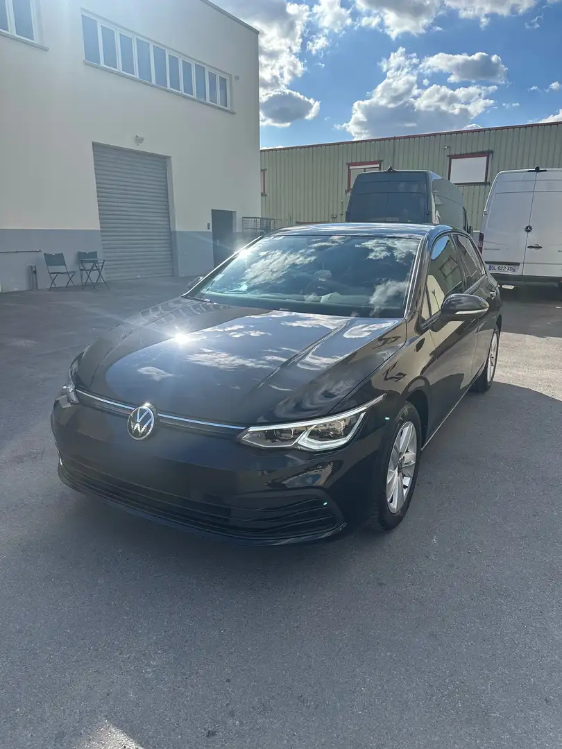 Volkswagen Golf 1.0 TSI 110 - 1