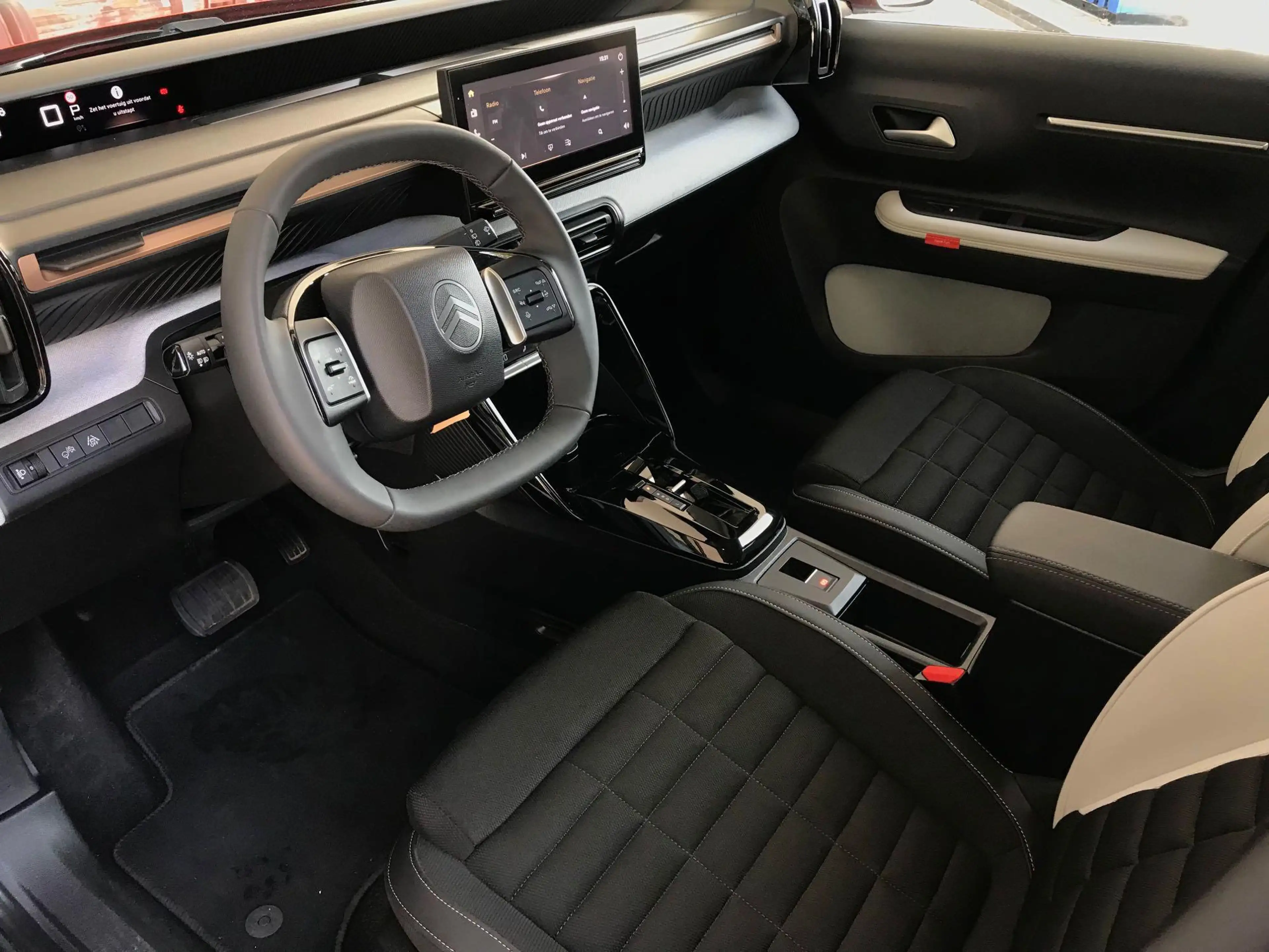 Citroen C3 Aircross 1.2 Hybrid 145pk Max Stoelverwarming, Stuurverwarm — photo 9